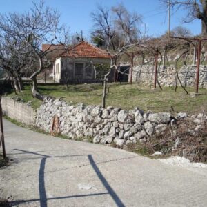 Herceg Novi, Sutorina - house for renovation near the sea