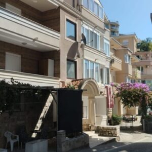 Budva, Becici – 2-Bedroom Apartment Near The Sea