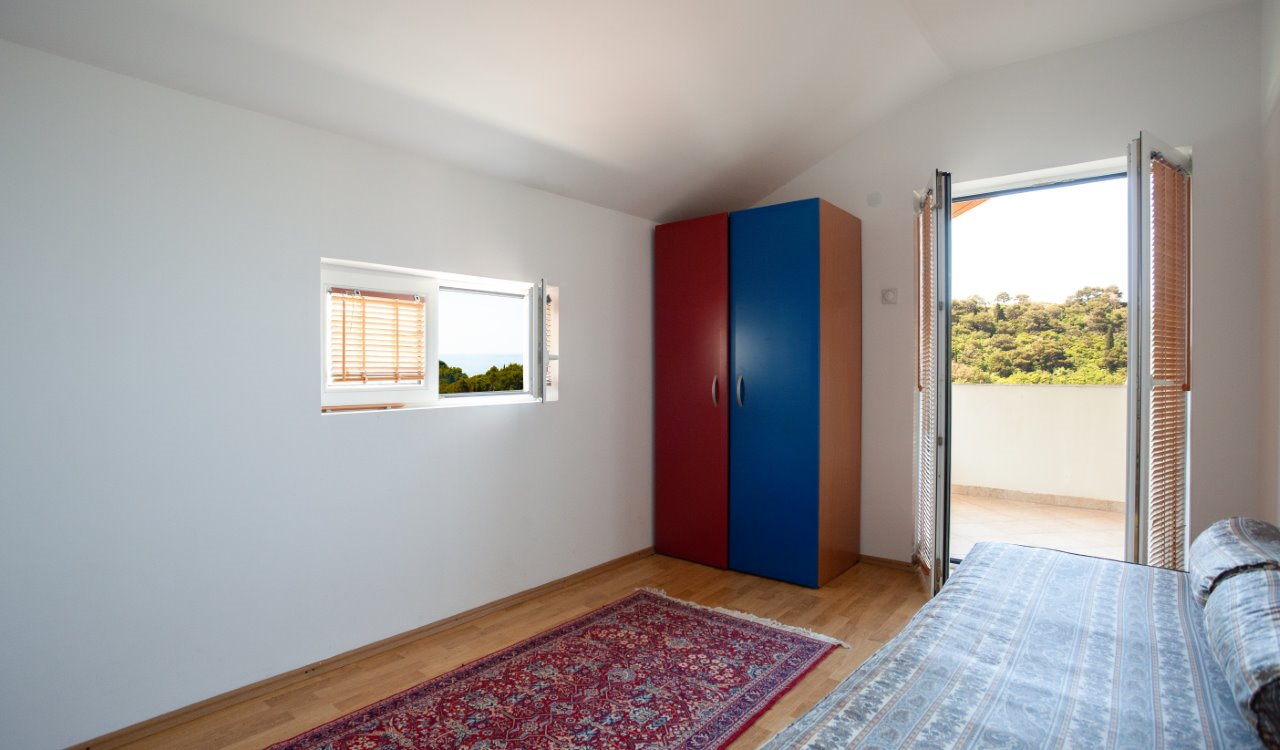 Budva, Petrovac - 1bedroom apartment with sea view - Image 6